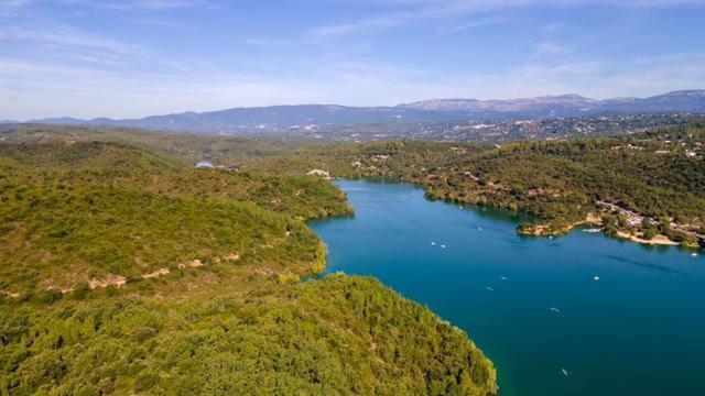 Les Rives Du Lac Сен-Бонне-де-Монтору Екстер'єр фото